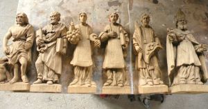 Statuettes en bois